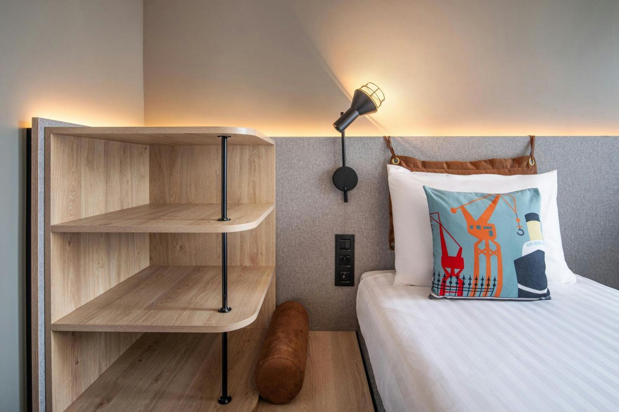 Отель Moxy Бордо Экстерьер фото